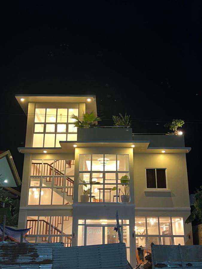 Rich-Vania Suites General Luna  Exterior photo